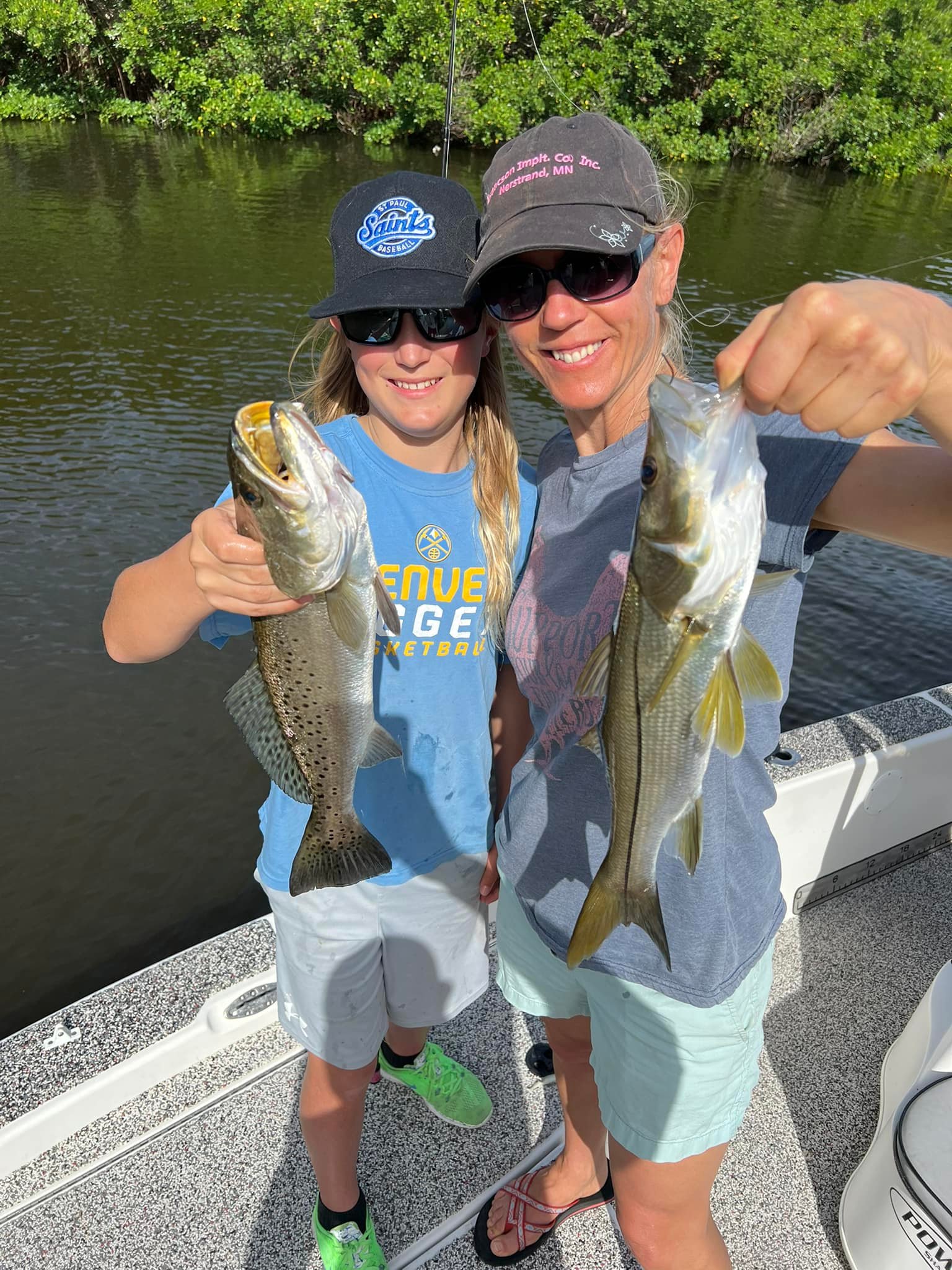 Fall is here, weather is cool, and fishing is fantastic! Take advantage of special pricing through winter and fall; message me for details. Give the gift of fishing this holiday season with a 1-year gift certificate! Book now at 813-624-8000.
Slobby Joe Charters