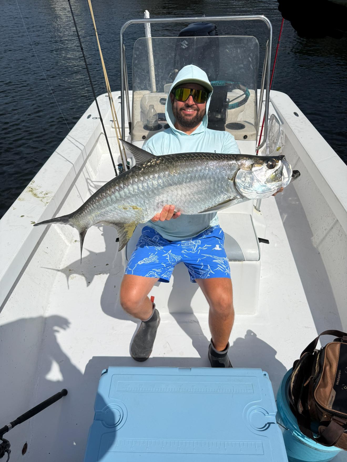 Pesky petite Poons play plentiful 🙌🏼
Slobby Joe Charters
Slobbyjoecharters.com
Hit me up to play with some micos! Jumped one 50lbs on a 4k today!