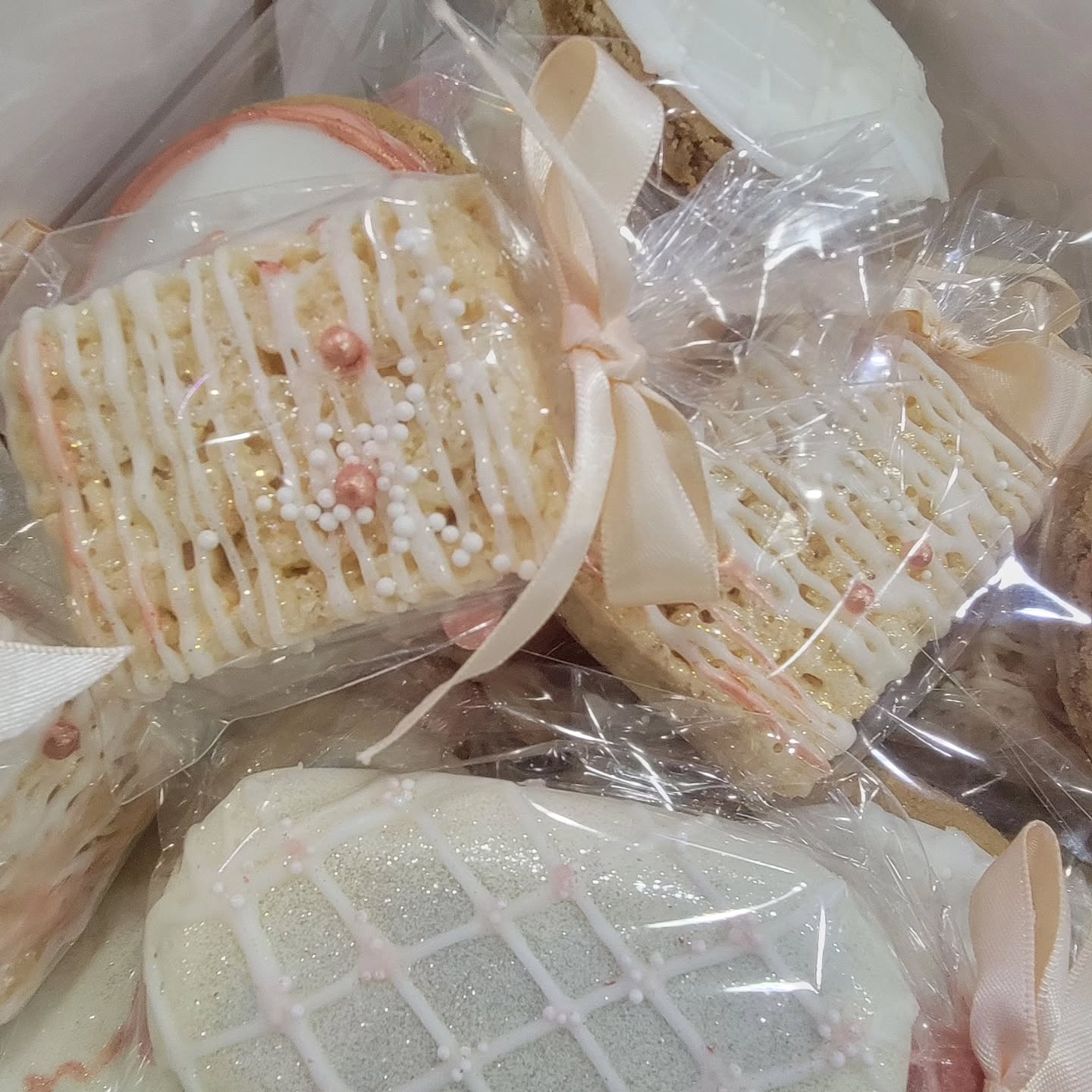 Mother's Day Inspo LOADING.....
SB the winner of the giveaway is getting notified today at 6 💕
-🎨-
-😎-
-🎂-
#loungincake #loungin #ediblecreationsforall