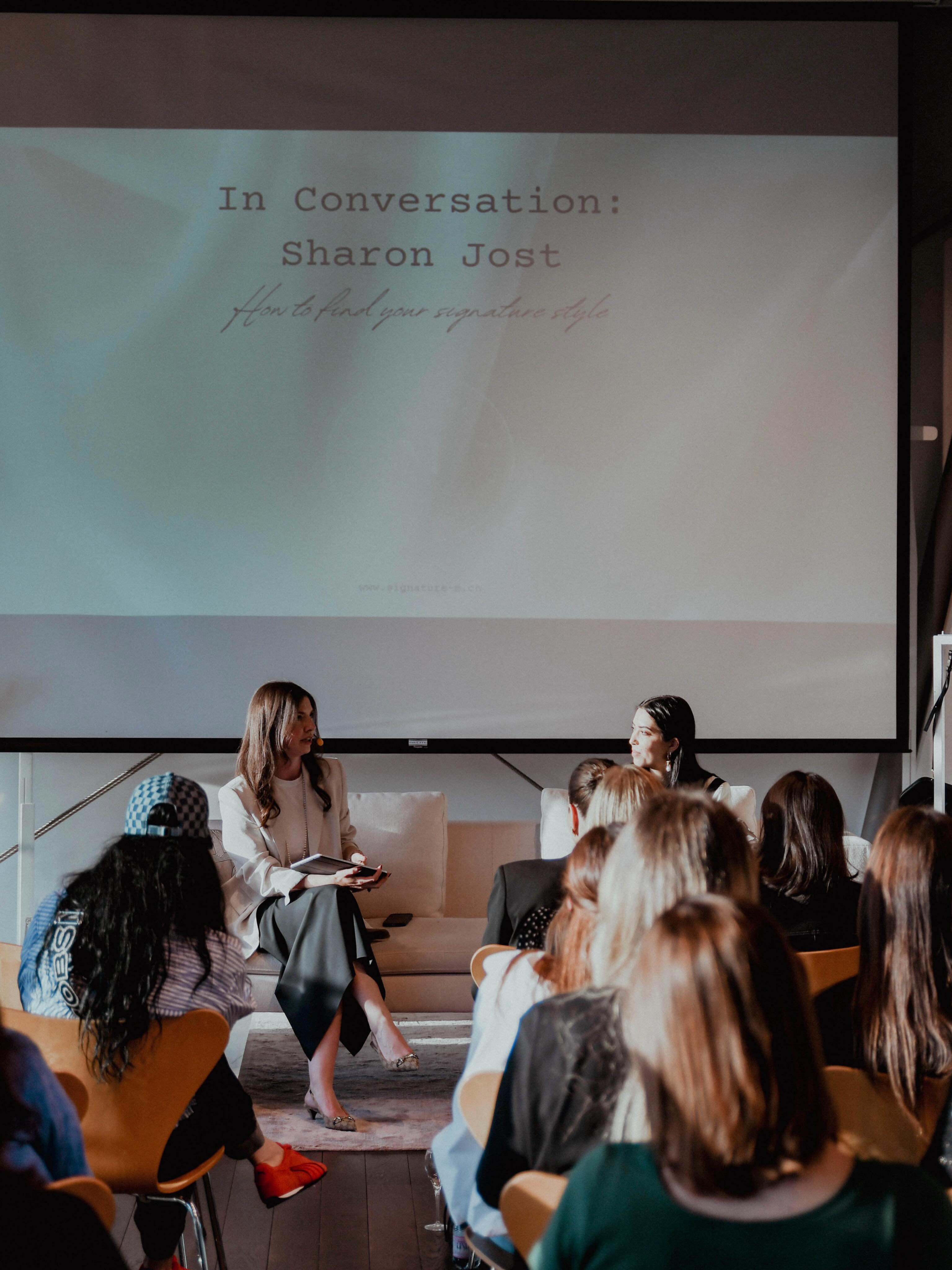 For the very first signature|m talk, I had the pleasure of interviewing the wonderful stylist @sharon.jost at PKZ WOMEN Zurich. An incredibly inspiring and authentic woman who, in my eyes, has truly found her signature style.
Together, we talked about the journey towards finding your own signature look beyond trends and how style can become a genuine expression of personality and individuality.
What made this evening so special to me was not only the conversation itself, but also the atmosphere created by so many like-minded people coming together through a shared appreciation for aesthetics, fashion and meaningful exchange.
Thank you to everyone who spent the evening with us and made it so memorable 🤍🤍🤍🤍
And a special thank you to @pkz.ch, @myblendswitzerland and @champagnelaurentperrier for supporting the very first edition of this talk series.
