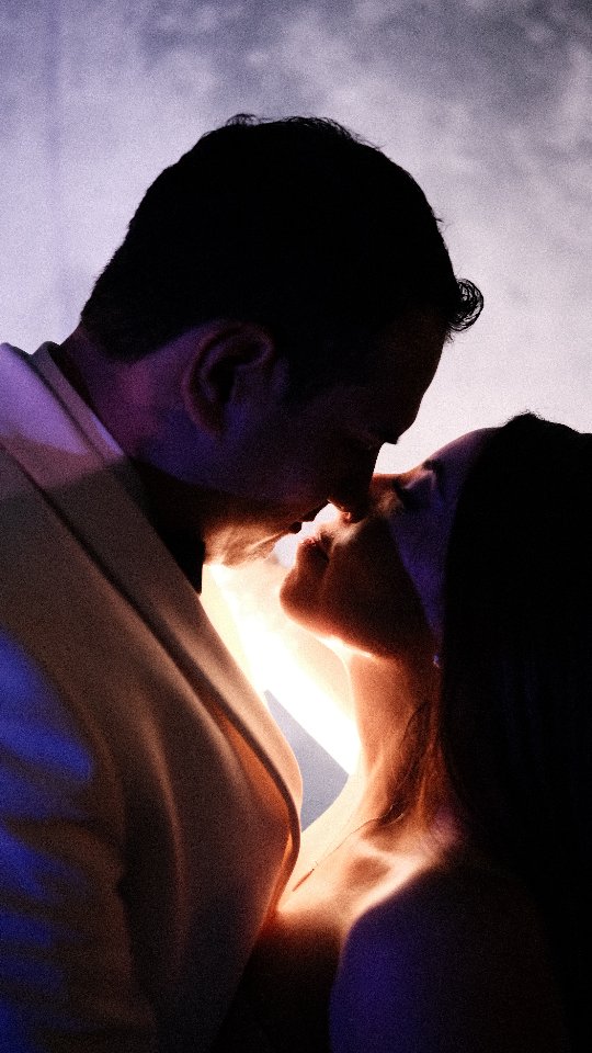 Encontrar personas que hablen tu mismo idioma es una de las cosas mas hermosas del amor.
.
#love #lovesong❤️ #weddinginspiration #weddingphotography #destinationweddingphotographer
.
@instant.lunar
@fujifilmmx