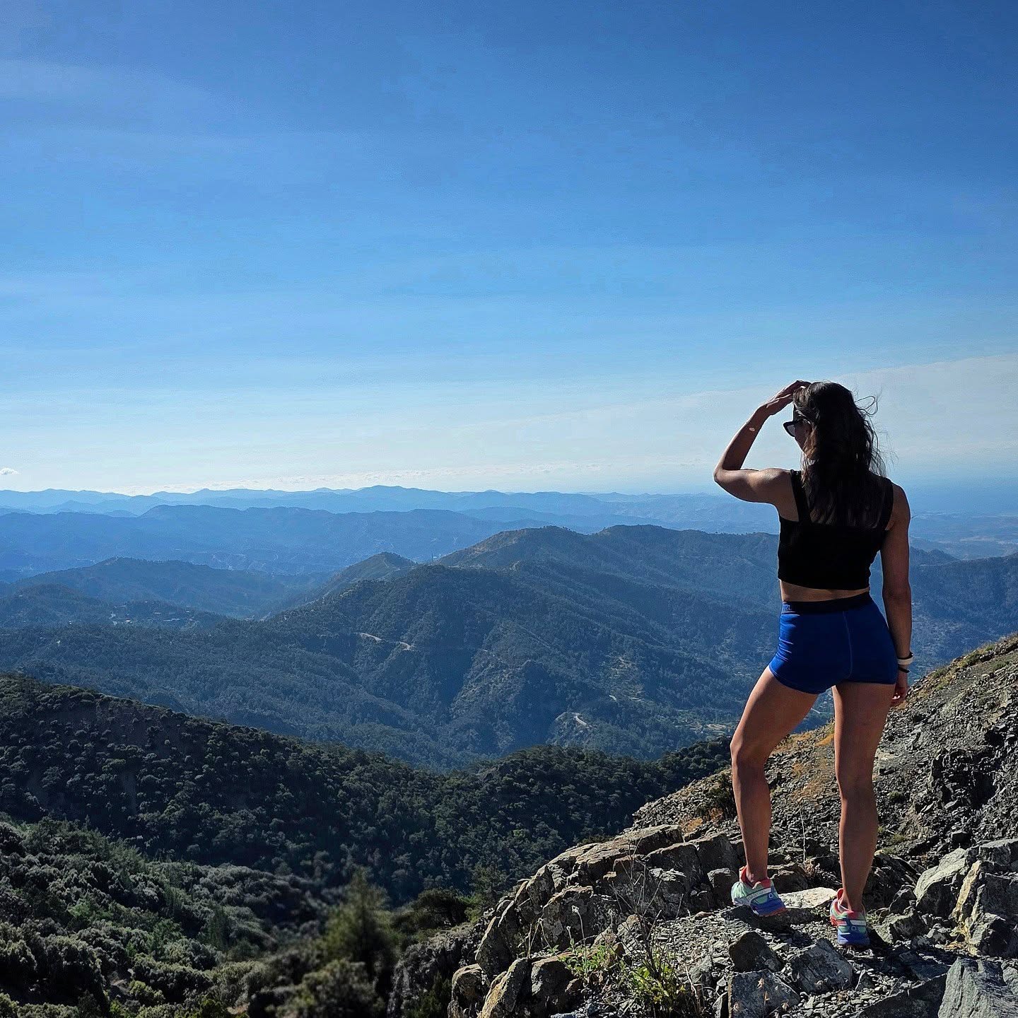A view worth every step 🫶
.
.
.
#Madari #DiscoverCyprus #ThroughMyEyes